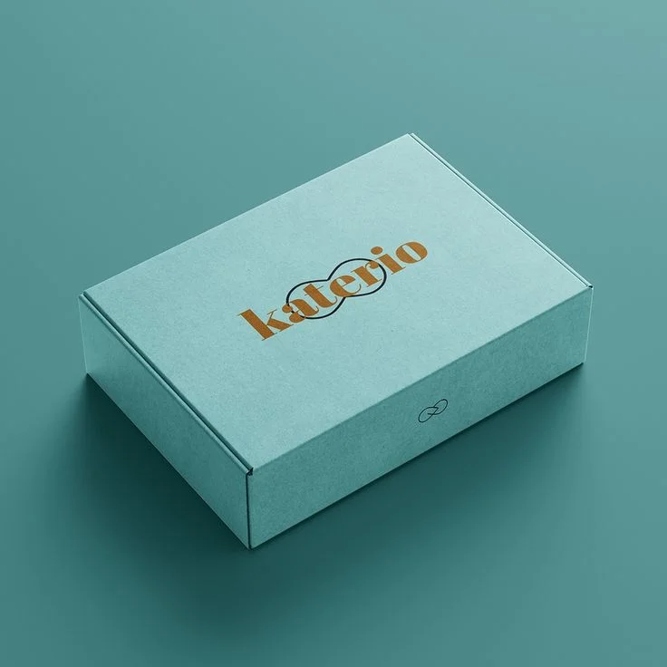 custom-cardboard-mailer-boxes-with-logo