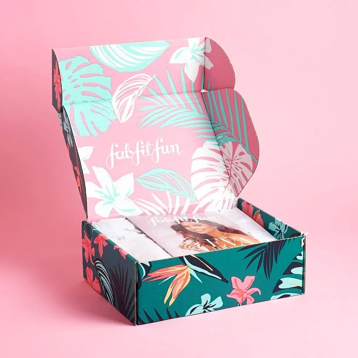 custom-subscription-mailer-boxes-with-logo